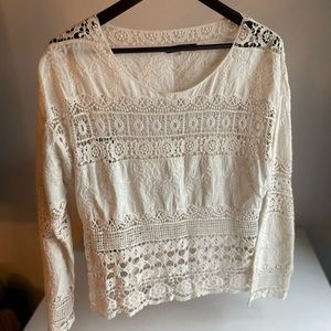 Lace Off-White Long Sleeve Blouse